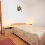 דירה With Parking Space - 8448 וויס